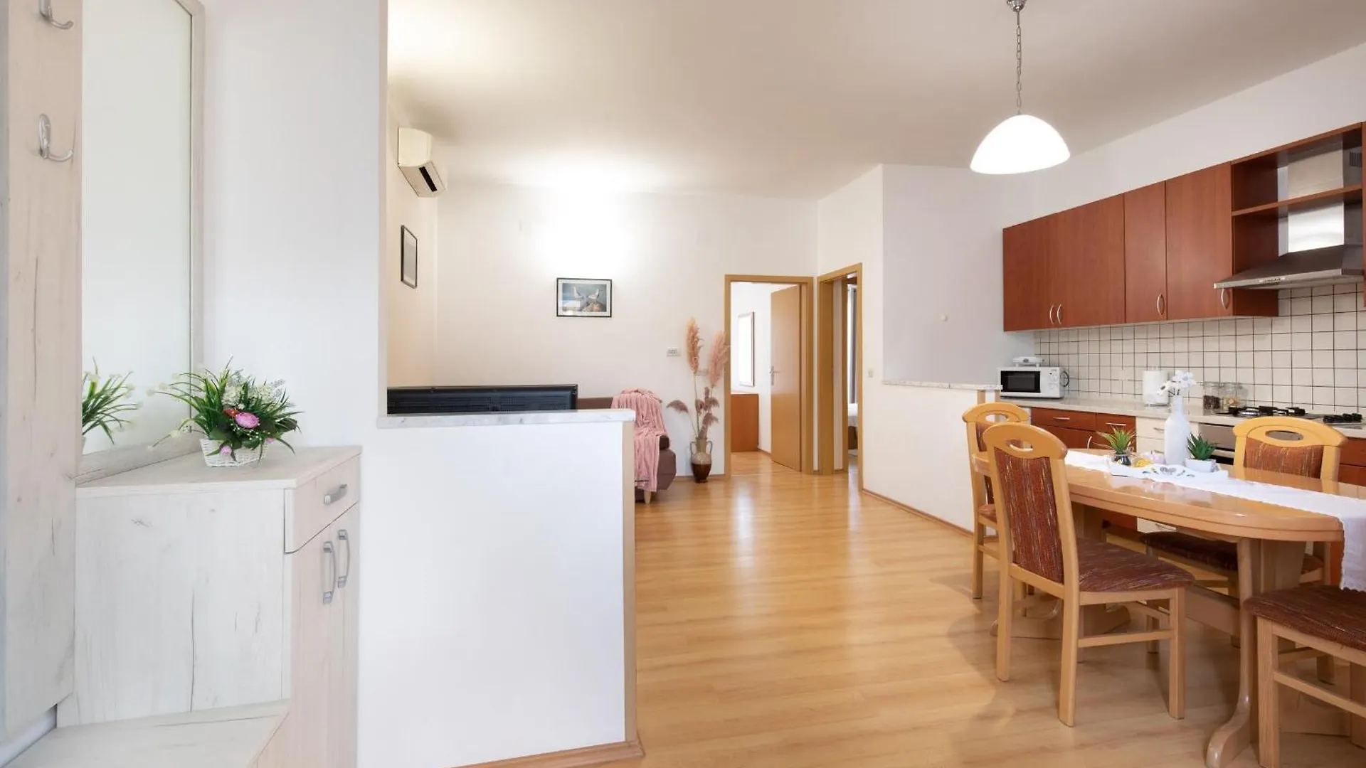 Apartments Meri Punat