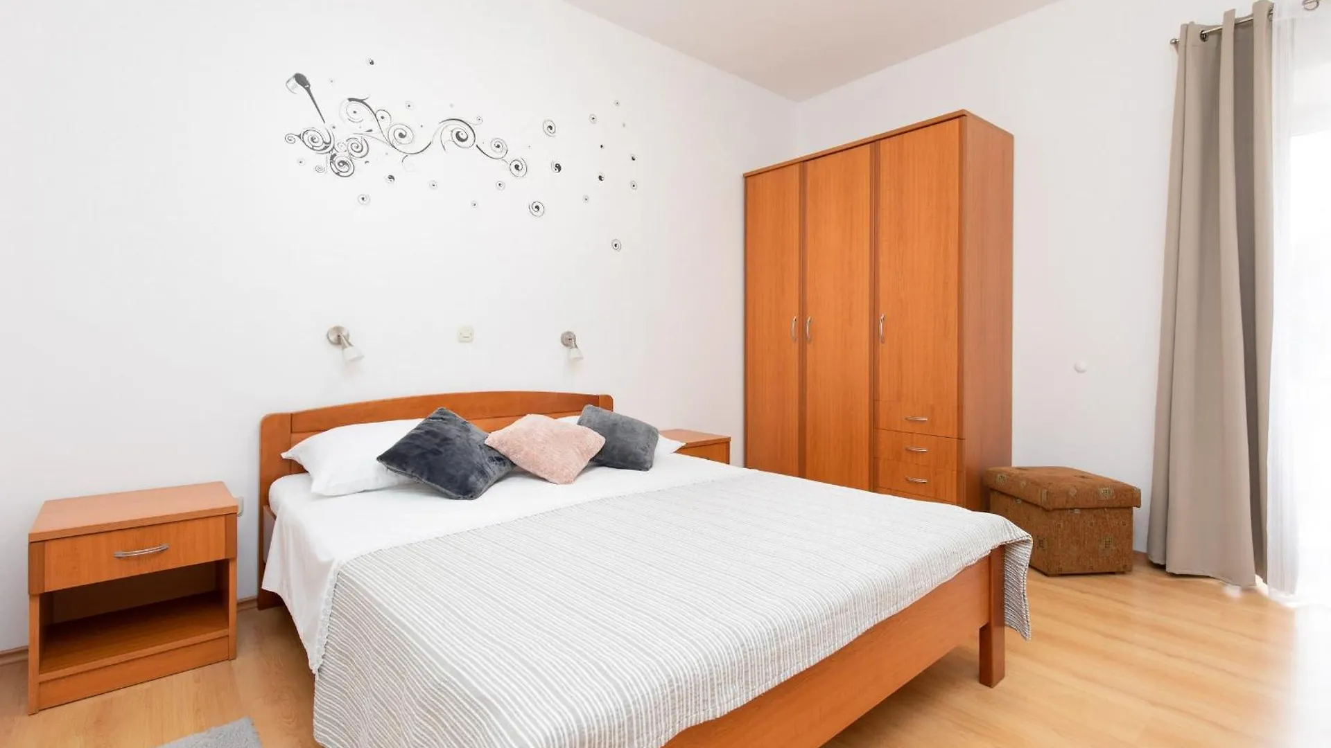 Apartments Meri Punat